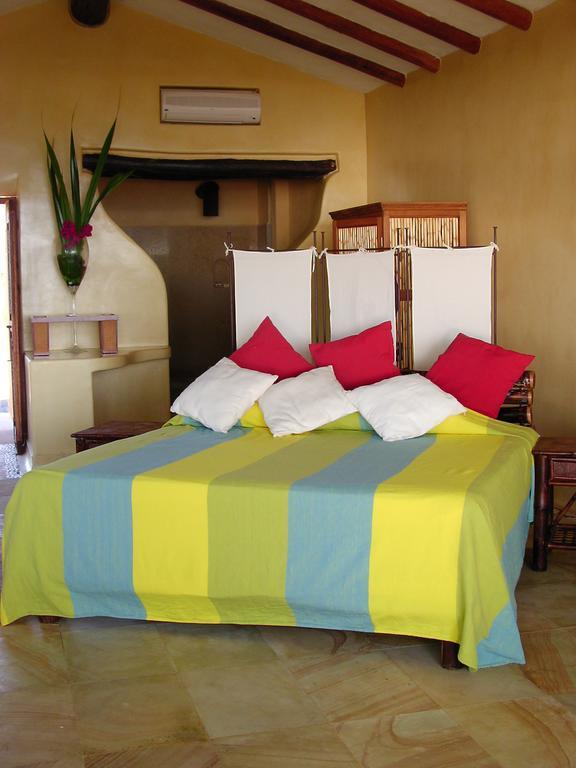 Casa Kaukan Zihuatanejo Szoba fotó